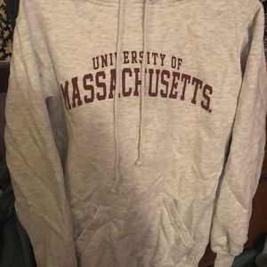 University of Massachusetts hoodie sweatshirt